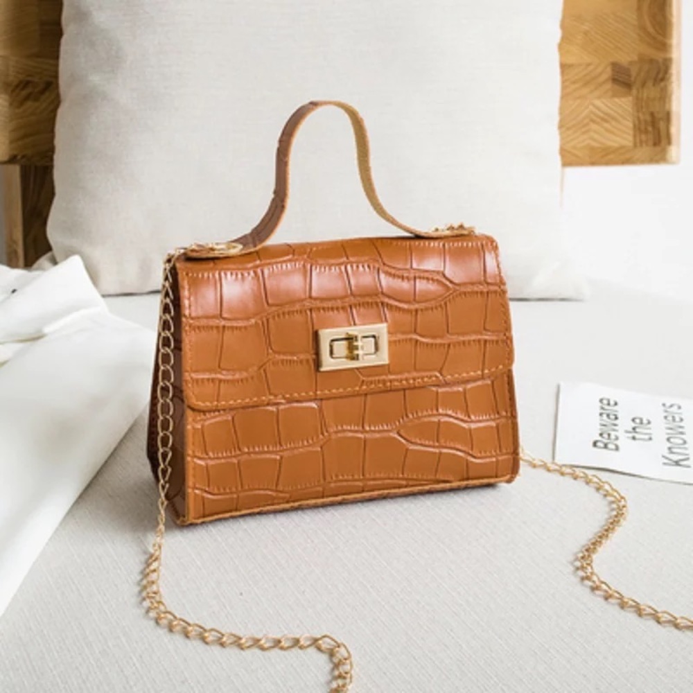 Fashion hand bags